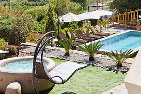 Villa Fisi 1 - Pool, Hot Tub & Mountain View