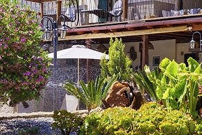Villa Fisi 1 - Pool, Hot Tub & Mountain View