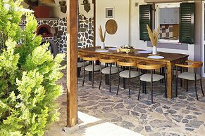 Villa Fisi 1 - Pool, Hot Tub & Mountain View