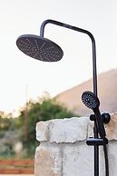 Villa Fisi 1 - Pool, Hot Tub & Mountain View