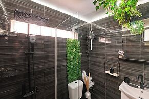 Villa Fisi 1 - Pool, Hot Tub & Mountain View