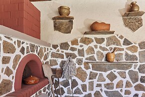 Villa Fisi 1 - Pool, Hot Tub & Mountain View