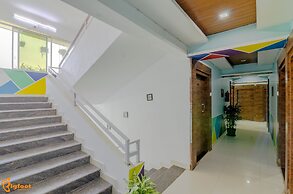 White House Beach Resort