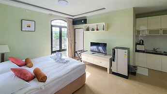 Daddy Dream Hotel and Residence