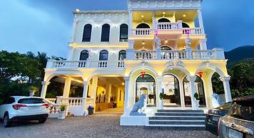 Daddy Dream Hotel and Residence