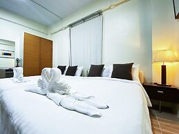 Daddy Dream Hotel and Residence