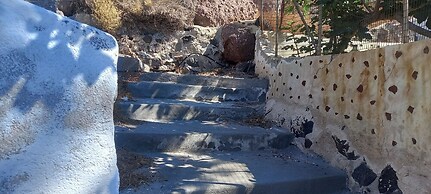 Studio in Old Port of Fira, Sea View, Santorini