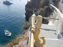 Studio in Old Port of Fira, Sea View, Santorini