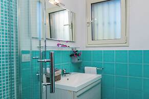 Piazzetta Casa Paola 200m From The Sea