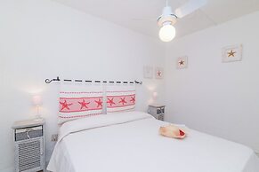 Piazzetta Casa Paola 200m From The Sea