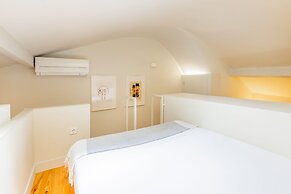 Oporto Loft with Mezzanine