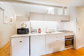 Oporto Loft with Mezzanine