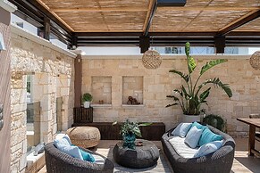 Villa Peacock with Spa Facilities