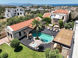 Villa Peacock with Spa Facilities