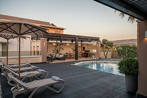 Villa Peacock with Spa Facilities