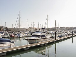 Townbridge Apartment