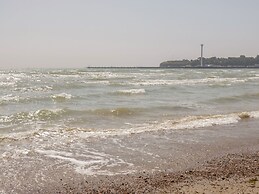 Townbridge Apartment