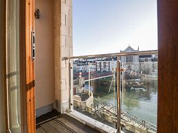 Townbridge Apartment