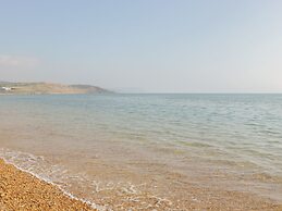 Townbridge Apartment