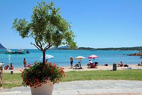 I Fari 31 600mt From The Beach