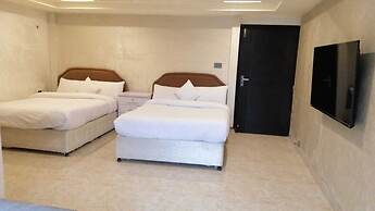 Rockwood Resort