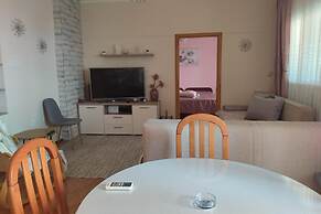 Kostrena Apartment Maja