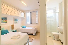 Pé na areia com charme e elegância