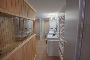 Villa Garifalia with Sauna & Hydromassage