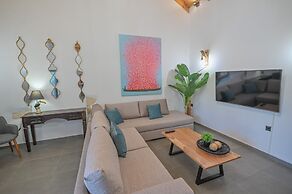 Villa Garifalia with Sauna & Hydromassage