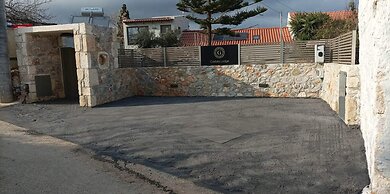 Villa Garifalia with Sauna & Hydromassage