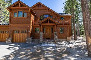 Gray Bear #86 4 Bedroom Home by RedAwning