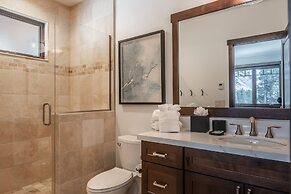 Gray Bear #86 4 Bedroom Home by RedAwning