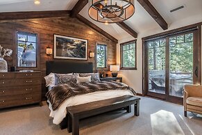 Gray Bear #86 4 Bedroom Home by RedAwning