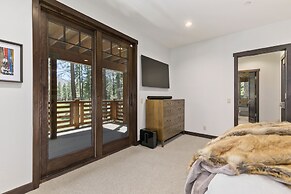 Gray Bear #86 4 Bedroom Home by RedAwning