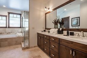 Gray Bear #86 4 Bedroom Home by RedAwning