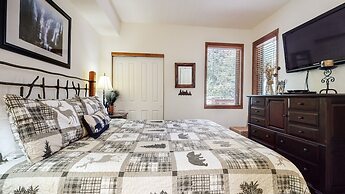 Eagle Run #114 2 Bedroom Condo by RedAwning