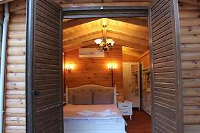 Aral Turkuaz Butik Otel