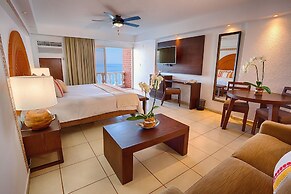 Costa Sur Resort by VRHost