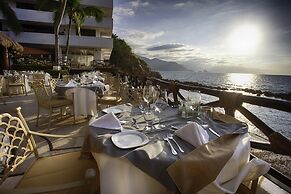 Costa Sur Resort by VRHost