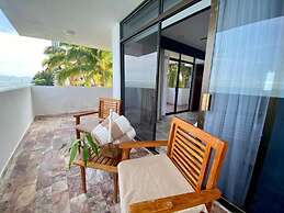 Costa Sur Resort by VRHost