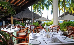 Costa Sur Resort by VRHost