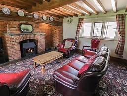 Rowlands House