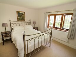 Rowlands House