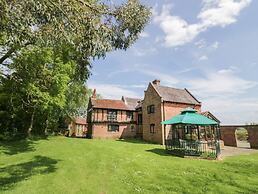 Rowlands House