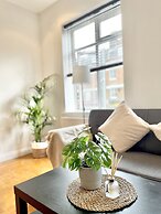 Waterloo Luxury Apartment