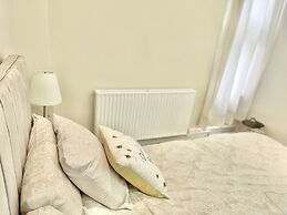 Waterloo Luxury Apartment