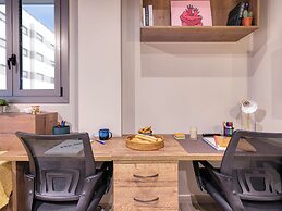 Livensa Living Studios Valencia Marina Real