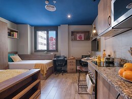 Livensa Living Studios Valencia Marina Real