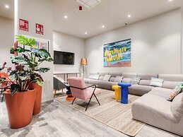 Livensa Living Studios Valencia Marina Real