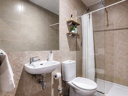 Livensa Living Studios Valencia Marina Real